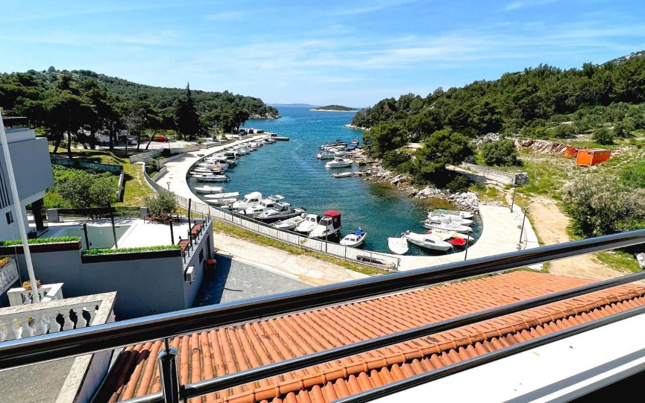 Plavi Val Apartments Трибунь Экстерьер фото