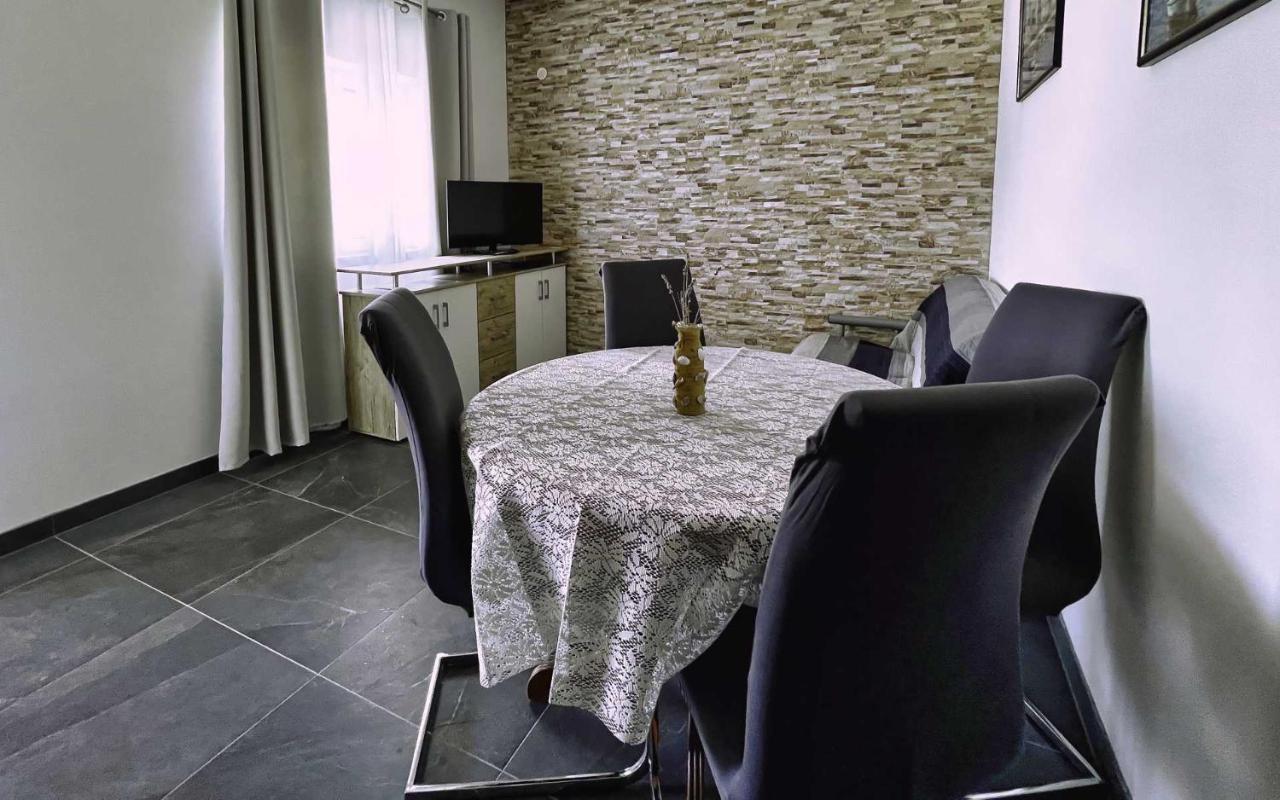 Plavi Val Apartments Трибунь Экстерьер фото