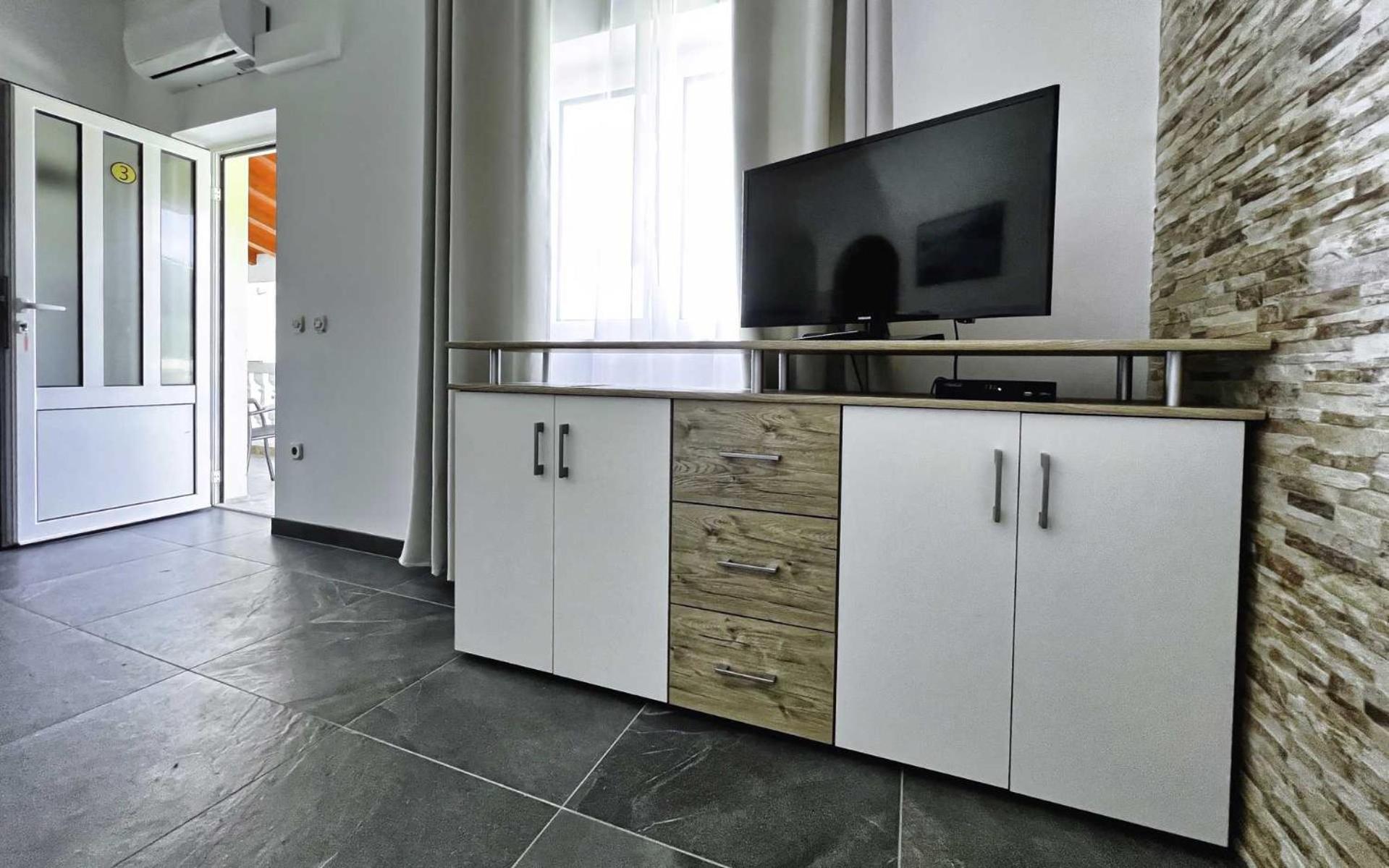 Plavi Val Apartments Трибунь Экстерьер фото