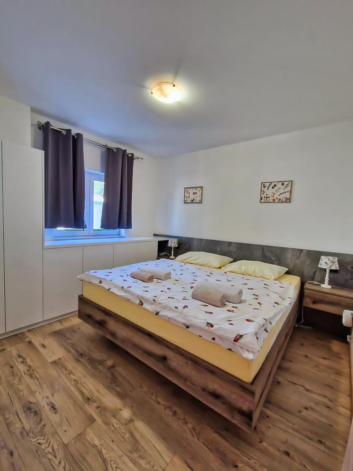 Plavi Val Apartments Трибунь Экстерьер фото