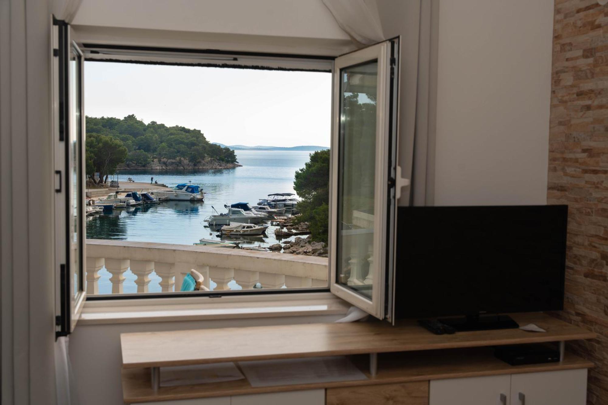 Plavi Val Apartments Трибунь Экстерьер фото